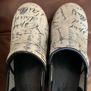 Women’s Dansko size 38